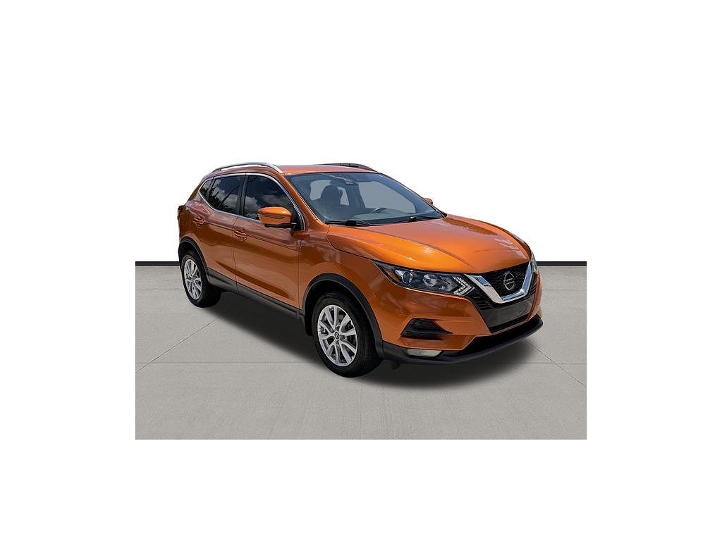 2022 Nissan Rogue Sport SV