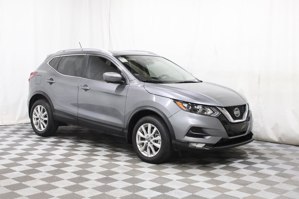 2022 Nissan Rogue Sport SV
