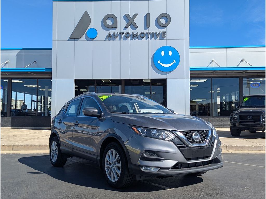 2022 Nissan Rogue Sport SV