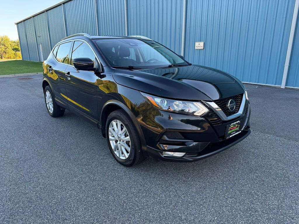 2021 Nissan Rogue Sport SV