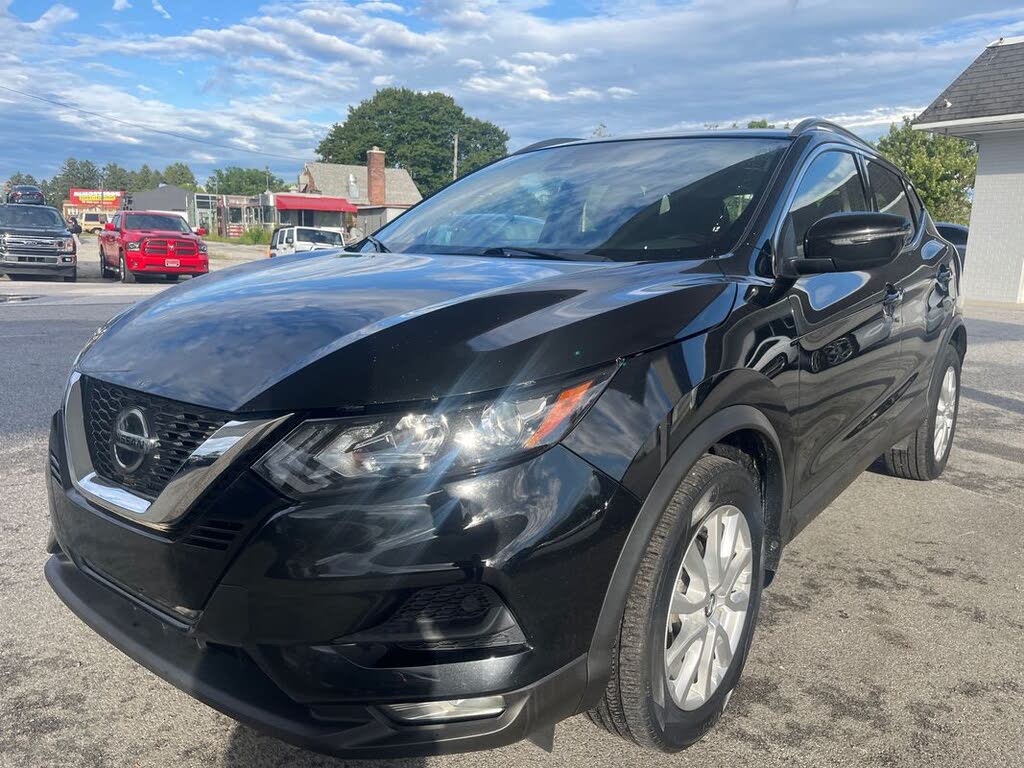 2021 Nissan Rogue Sport SV