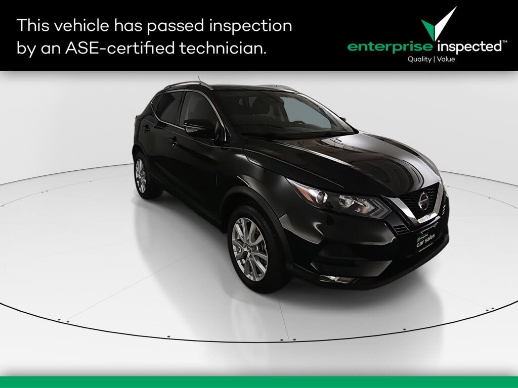 2022 Nissan Rogue Sport SV