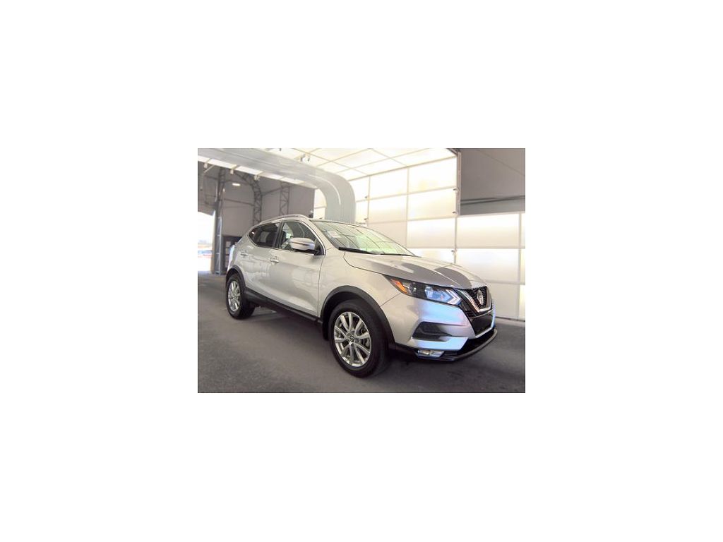 2021 Nissan Rogue Sport SV