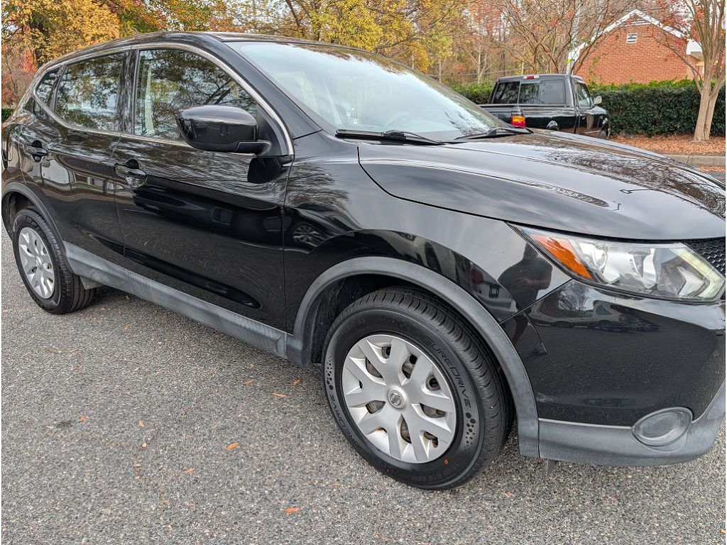 2019 Nissan Rogue Sport SV