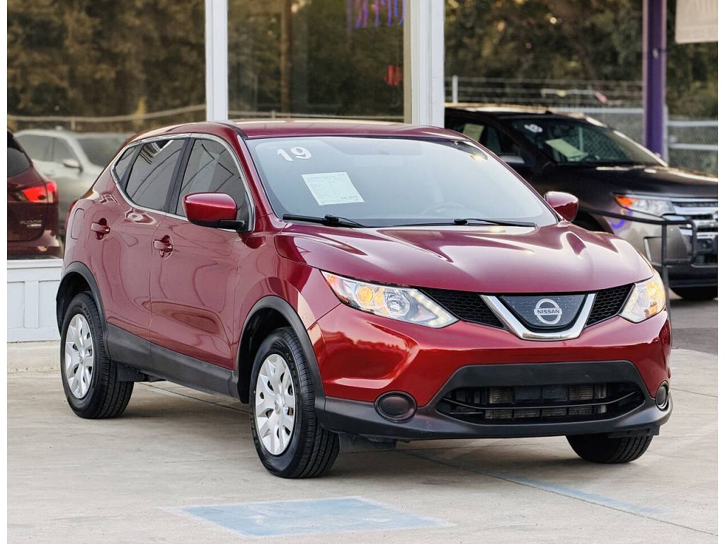2019 Nissan Rogue Sport SV
