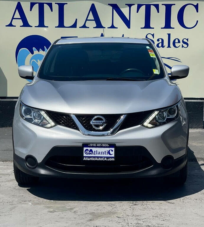 2017 Nissan Rogue Sport SV