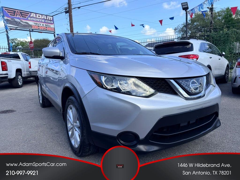 2018 Nissan Rogue Sport SV