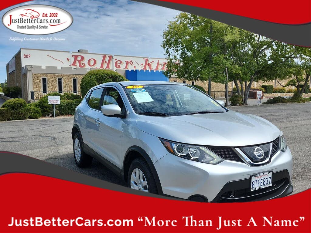 2019 Nissan Rogue Sport SV