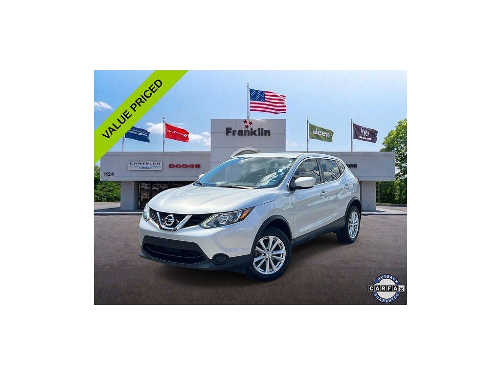 2017 Nissan Rogue Sport SV