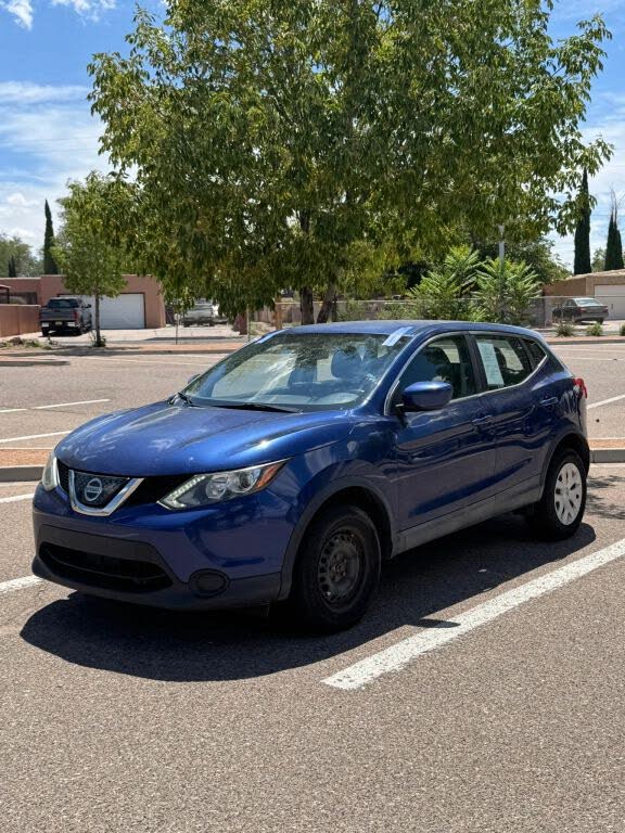 2018 Nissan Rogue Sport SV