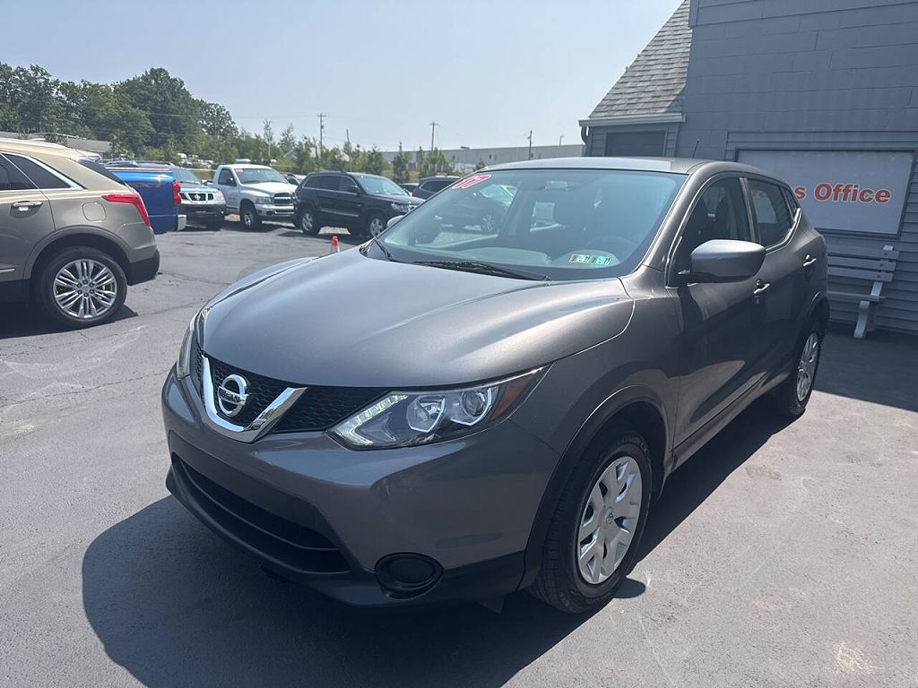 2017 Nissan Rogue Sport SV