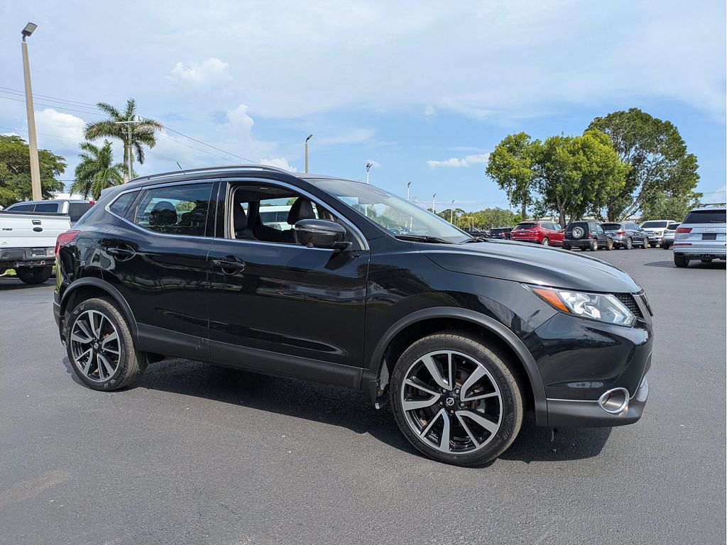 2018 Nissan Rogue Sport SL