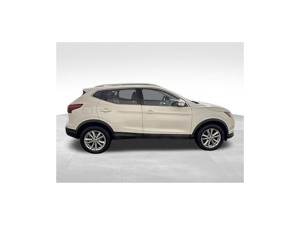 2017 Nissan Rogue Sport S