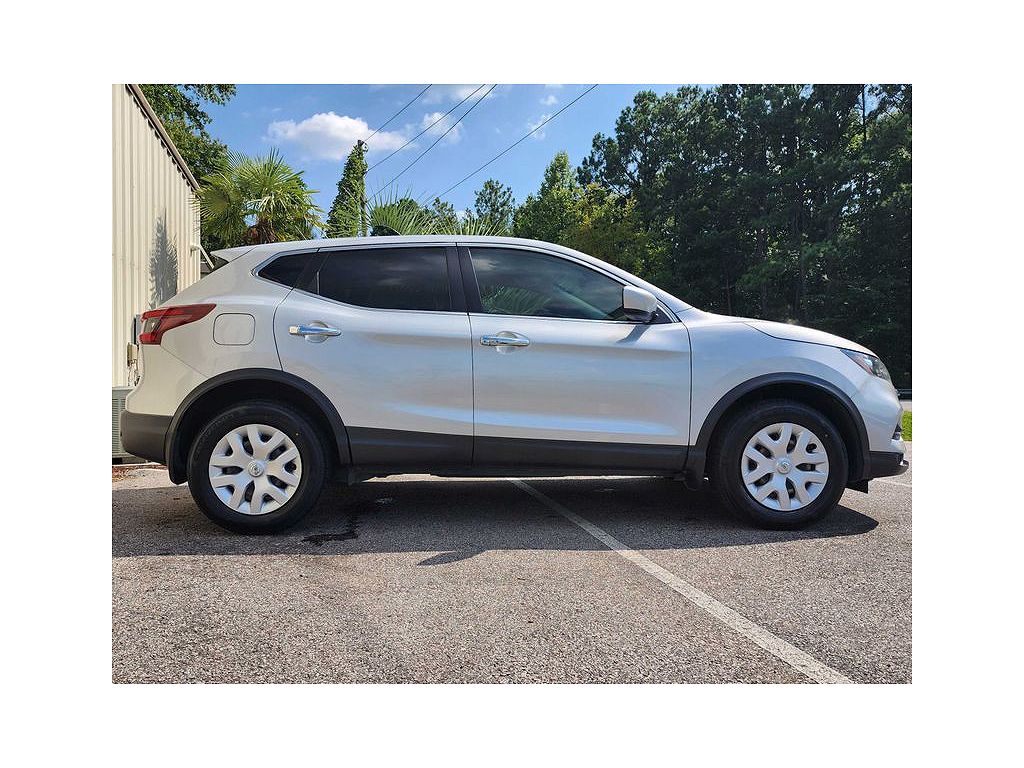 2020 Nissan Rogue Sport SL