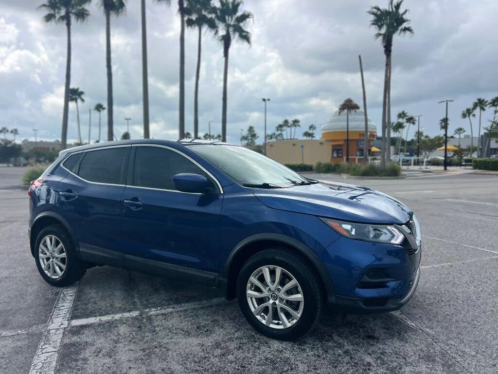 2020 Nissan Rogue Sport SL
