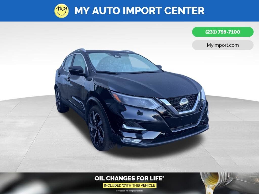 2022 Nissan Rogue Sport SL