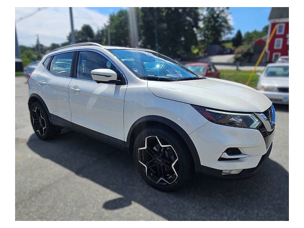 2020 Nissan Rogue Sport SV