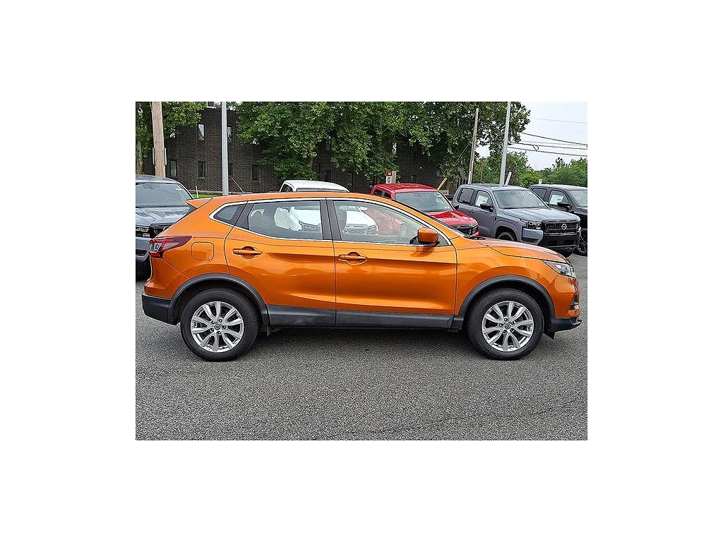 2020 Nissan Rogue Sport SL