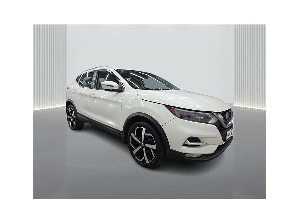 2022 Nissan Rogue Sport SL