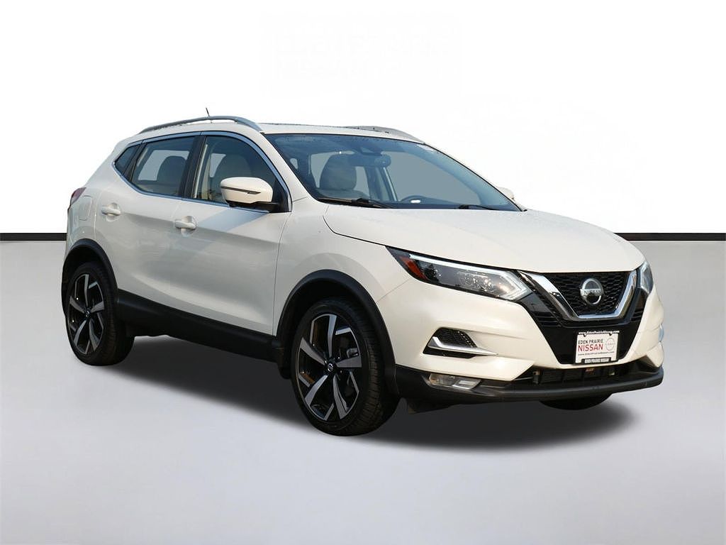 2022 Nissan Rogue Sport SL