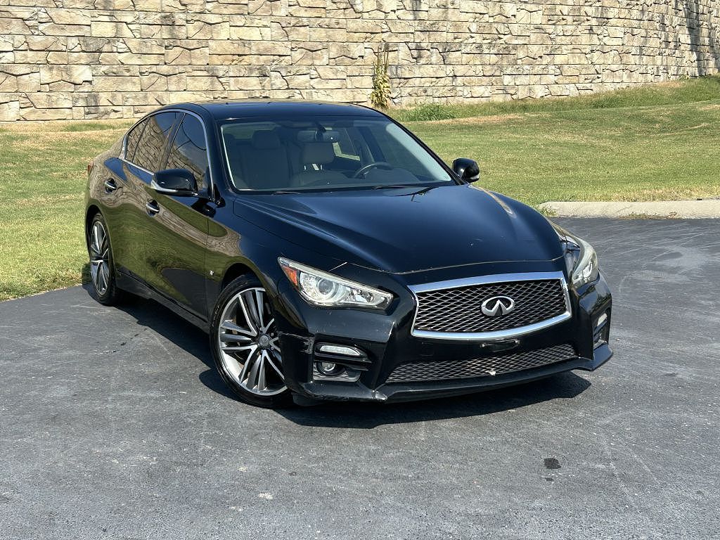 2015 Infiniti Q50 Sport