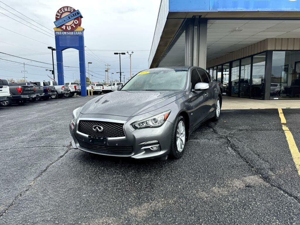 2015 Infiniti Q50 Premium