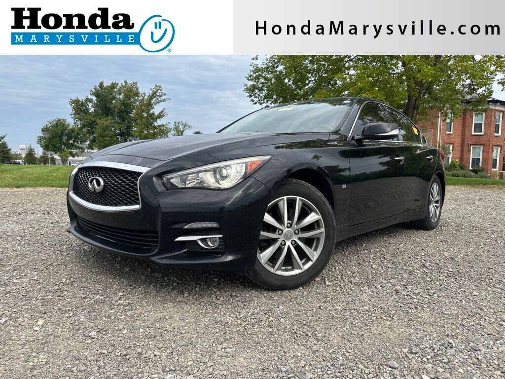 2015 Infiniti Q50