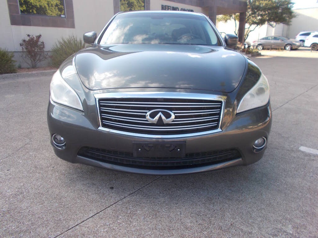 2012 Infiniti M M37