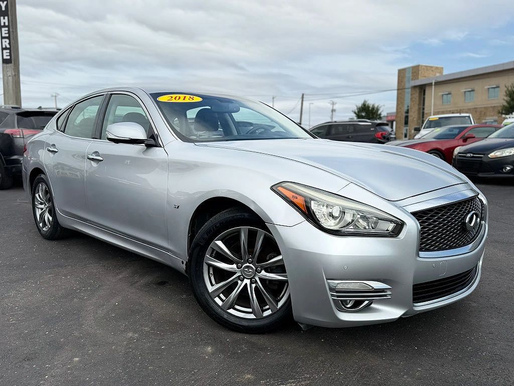 2018 Infiniti Q70 3.7 LUXE