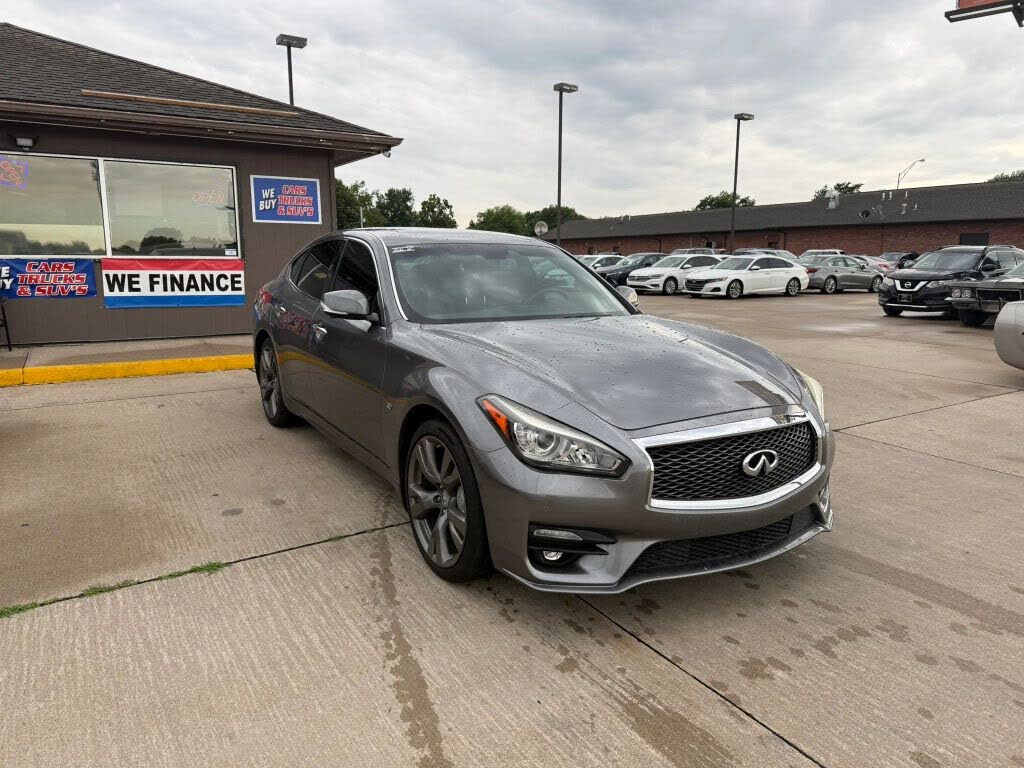 2019 Infiniti Q70 3.7 LUXE
