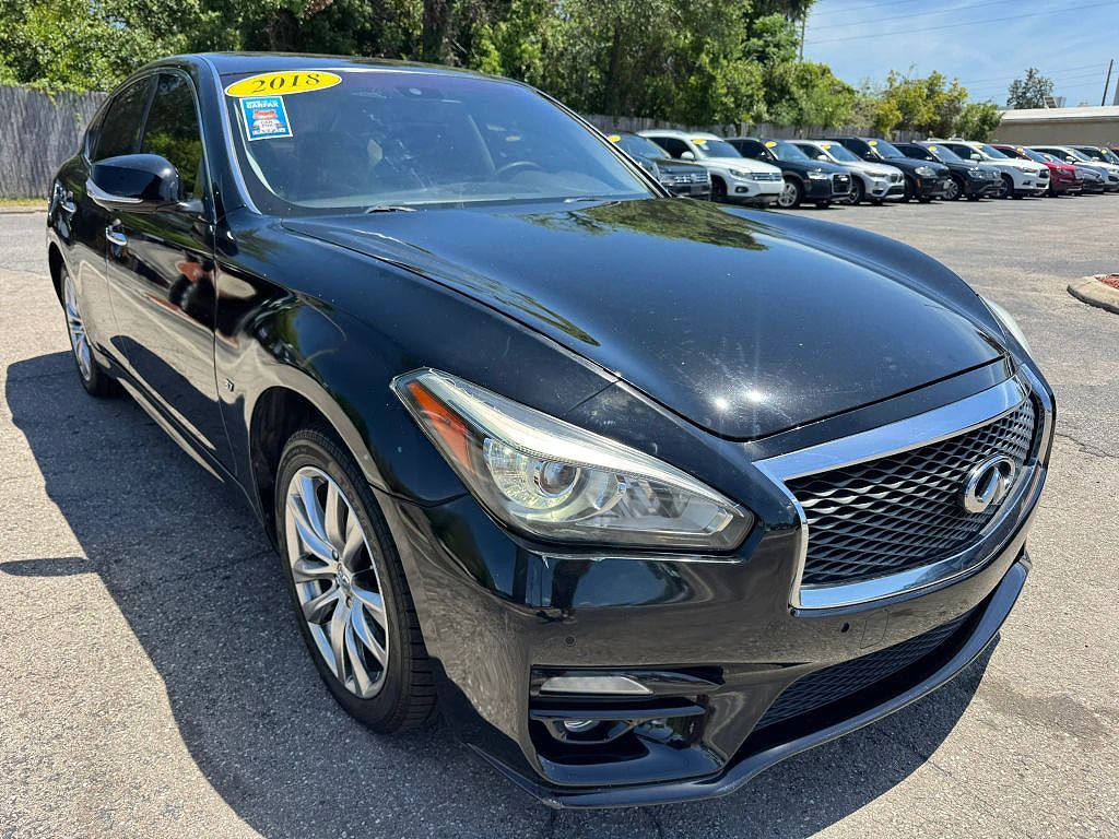 2018 Infiniti Q70 3.7 LUXE
