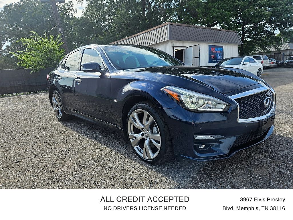 2016 Infiniti Q70