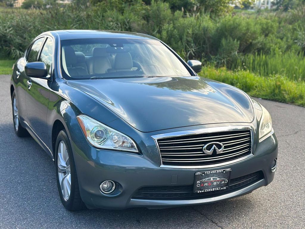 2011 Infiniti M37 x