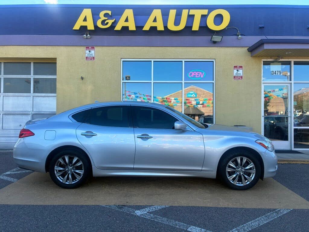2013 Infiniti M M37x