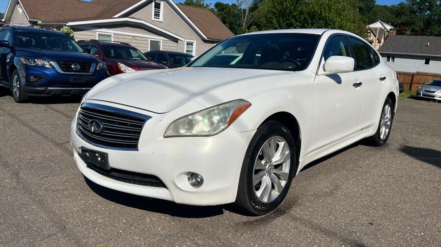 2011 Infiniti M37 x