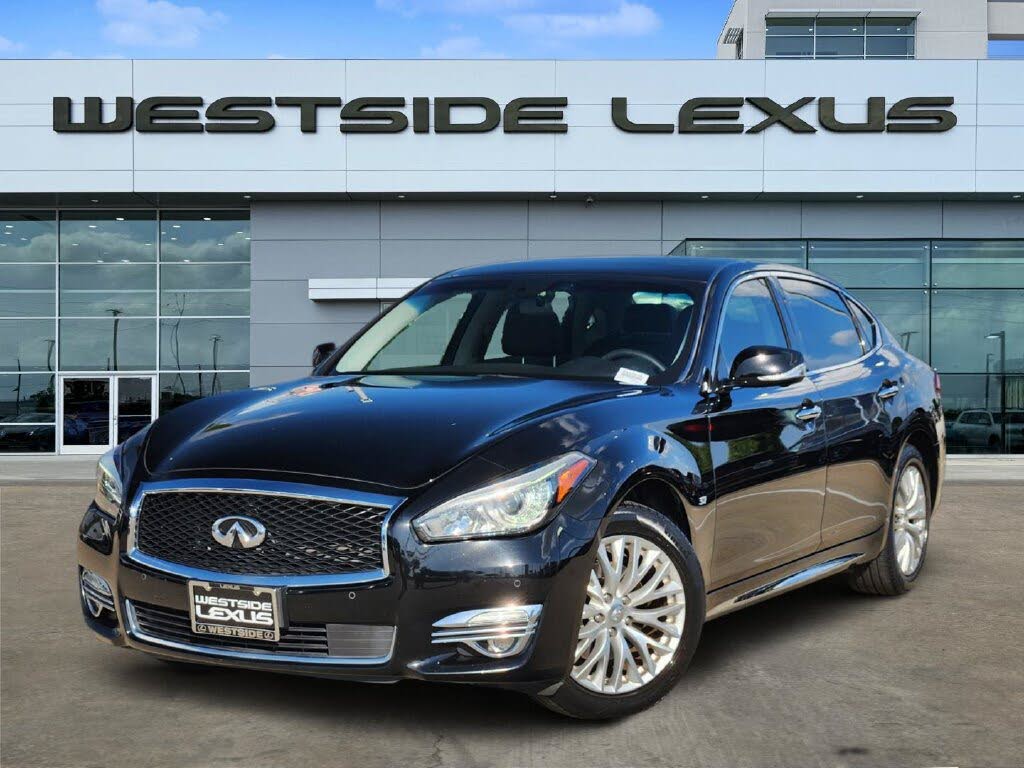 2015 Infiniti Q70 L