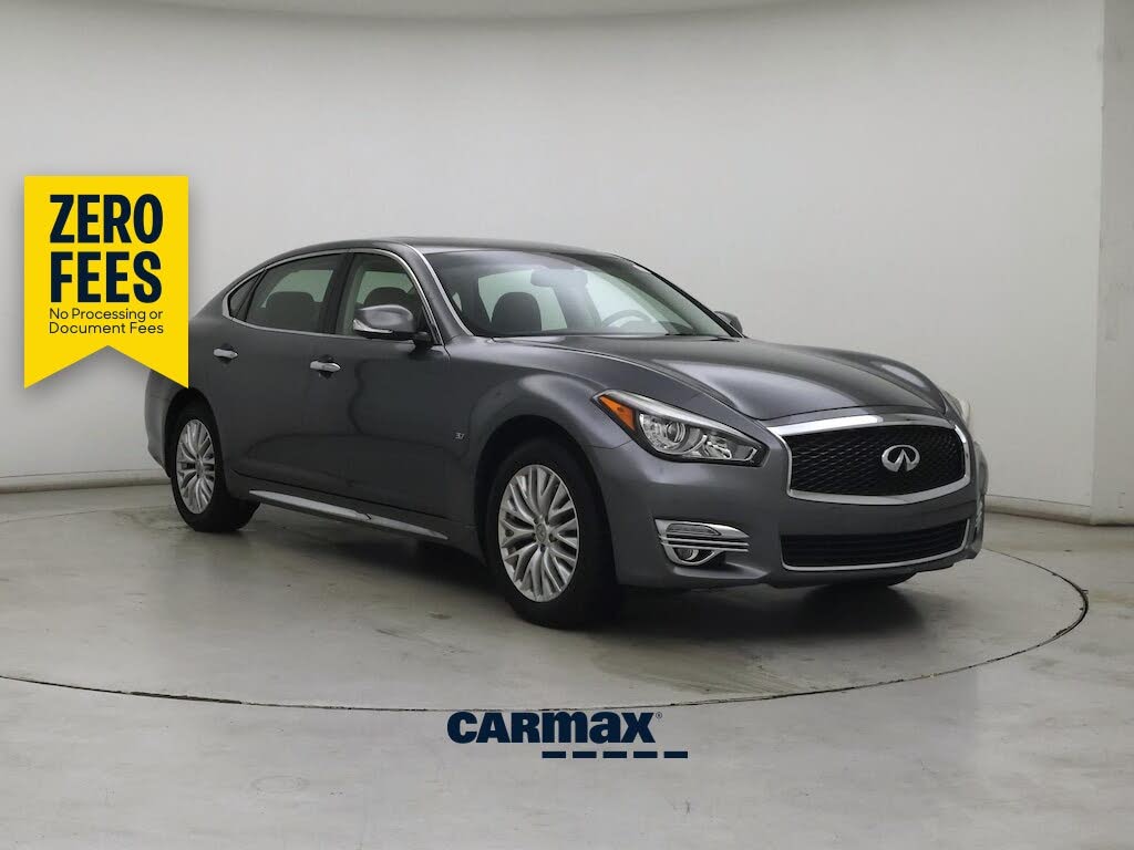 2016 Infiniti Q70 L