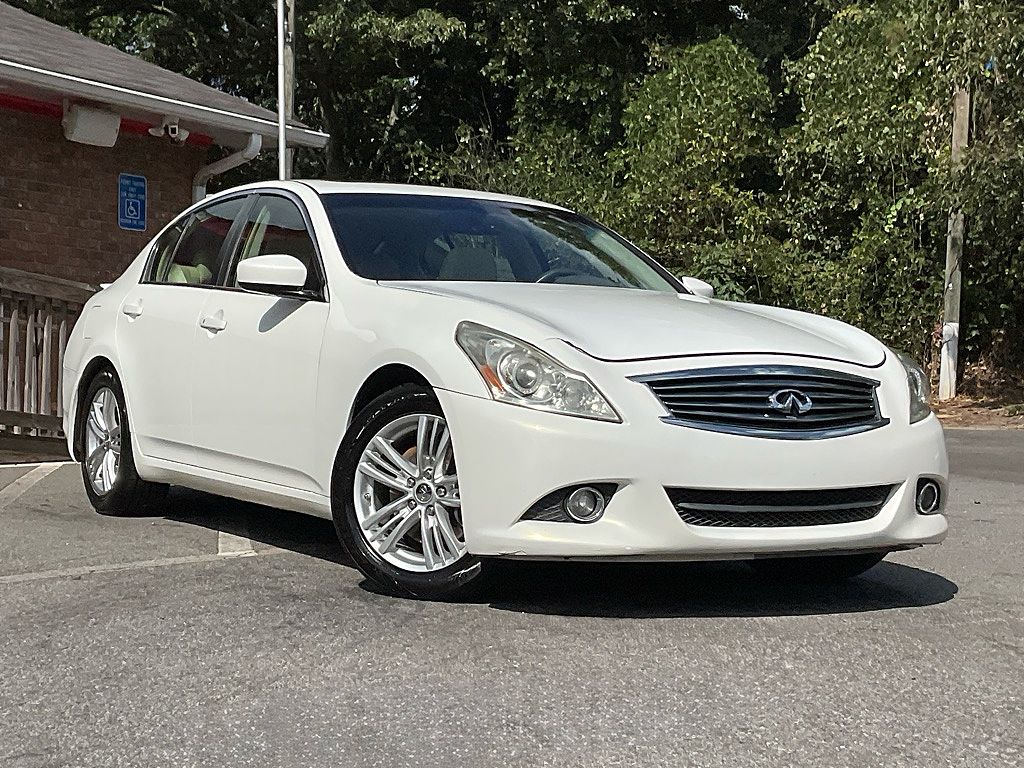 2013 INFINITI G37 Sedan Journey