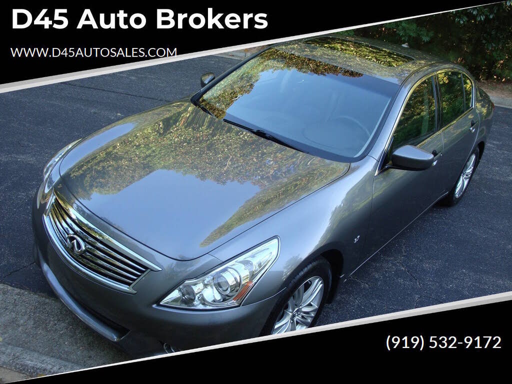 2015 Infiniti Q40