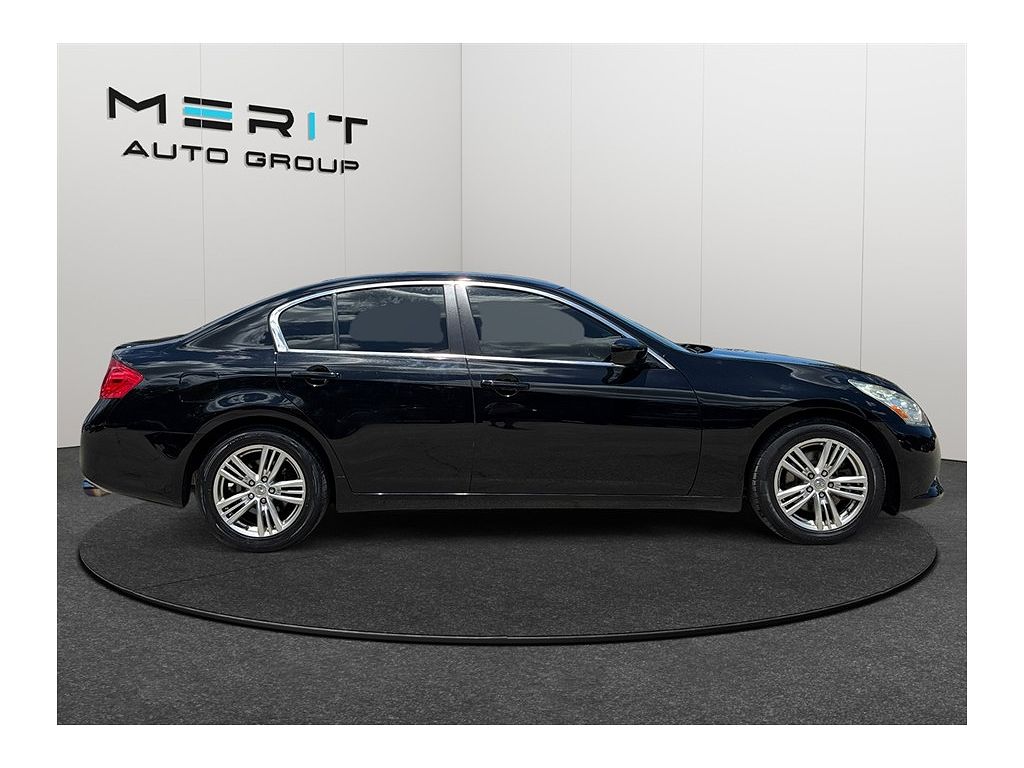 2015 Infiniti Q40