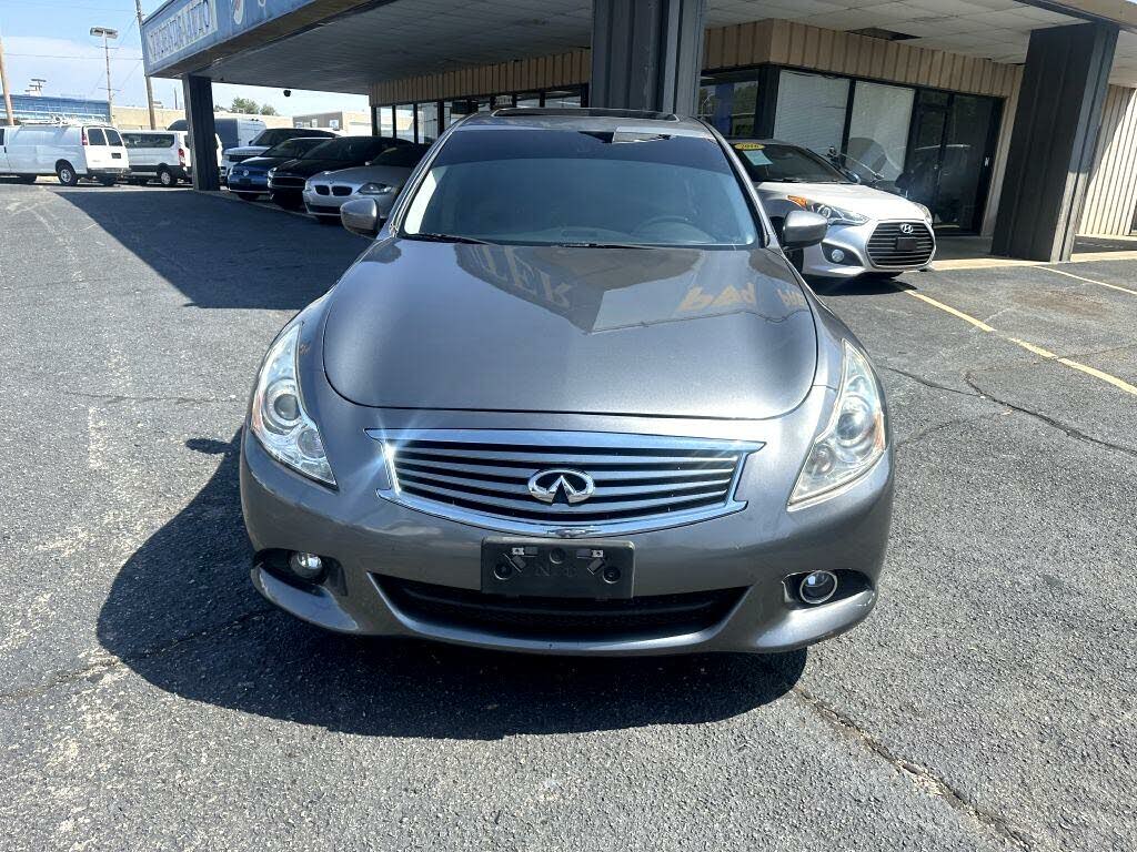 2015 Infiniti Q40
