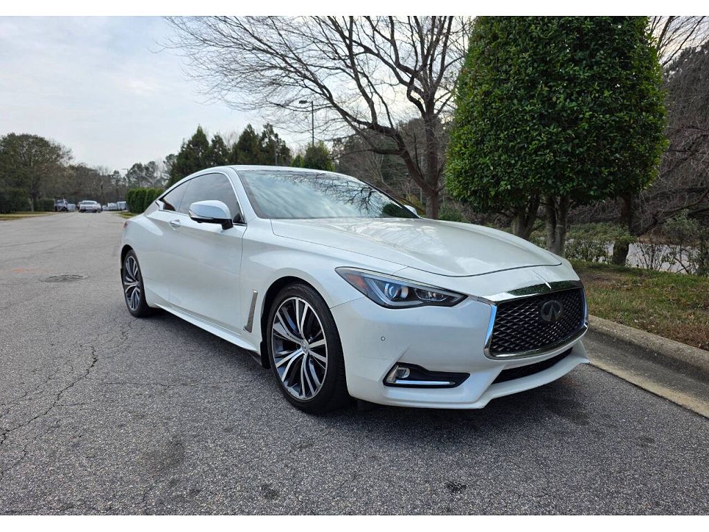 2017 Infiniti Q60 2.0t
