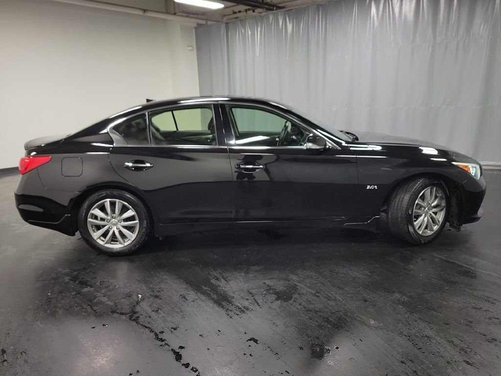 2017 Infiniti Q50 Sport