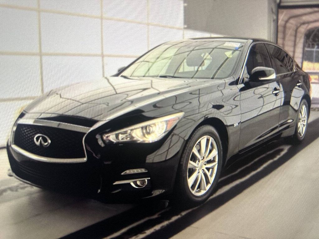 2017 Infiniti Q50 Sport