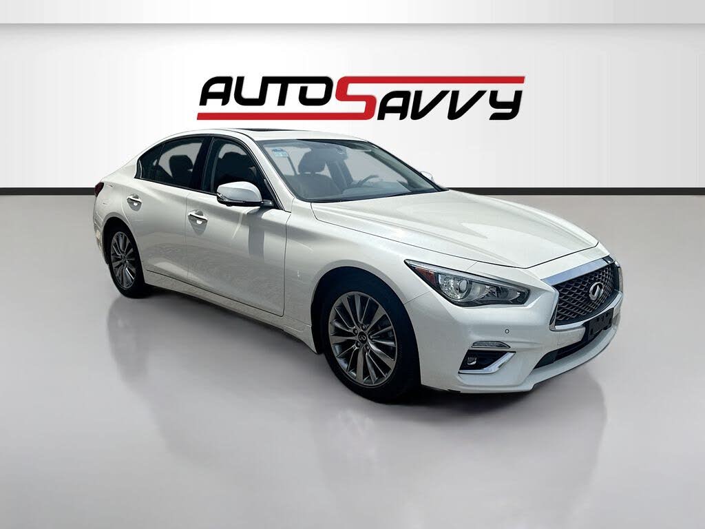 2024 Infiniti Q50 LUXE