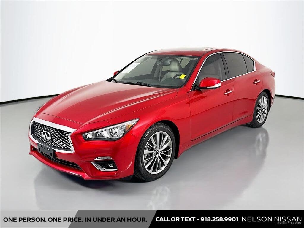 2022 Infiniti Q50 LUXE