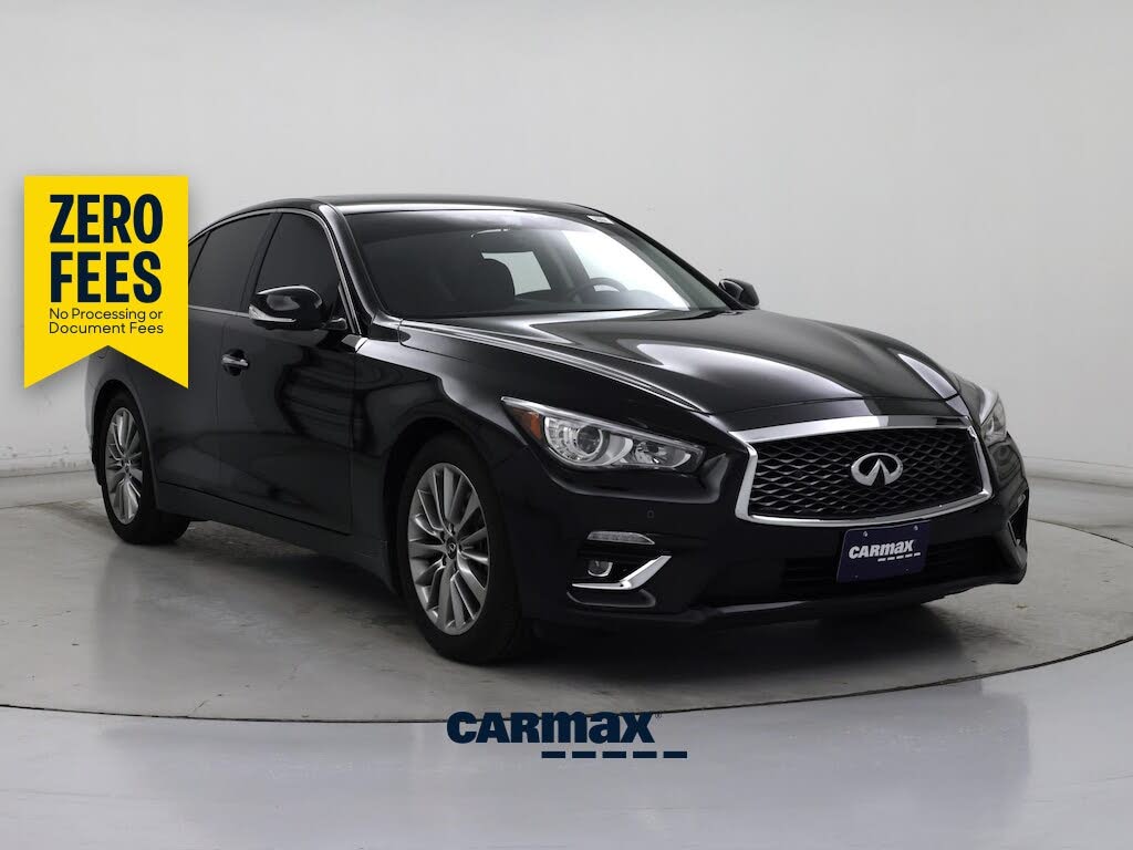 2024 Infiniti Q50 LUXE