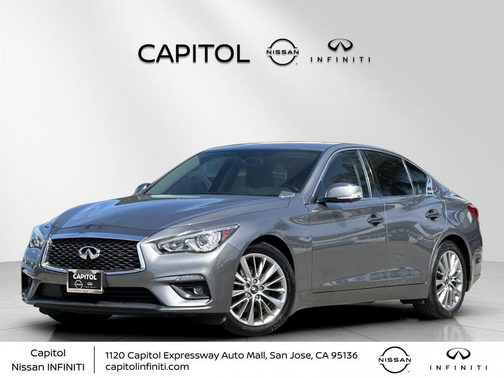 2023 Infiniti Q50 LUXE