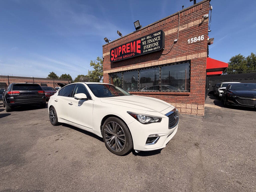 2021 Infiniti Q50 LUXE