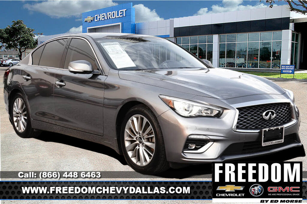 2023 Infiniti Q50 LUXE